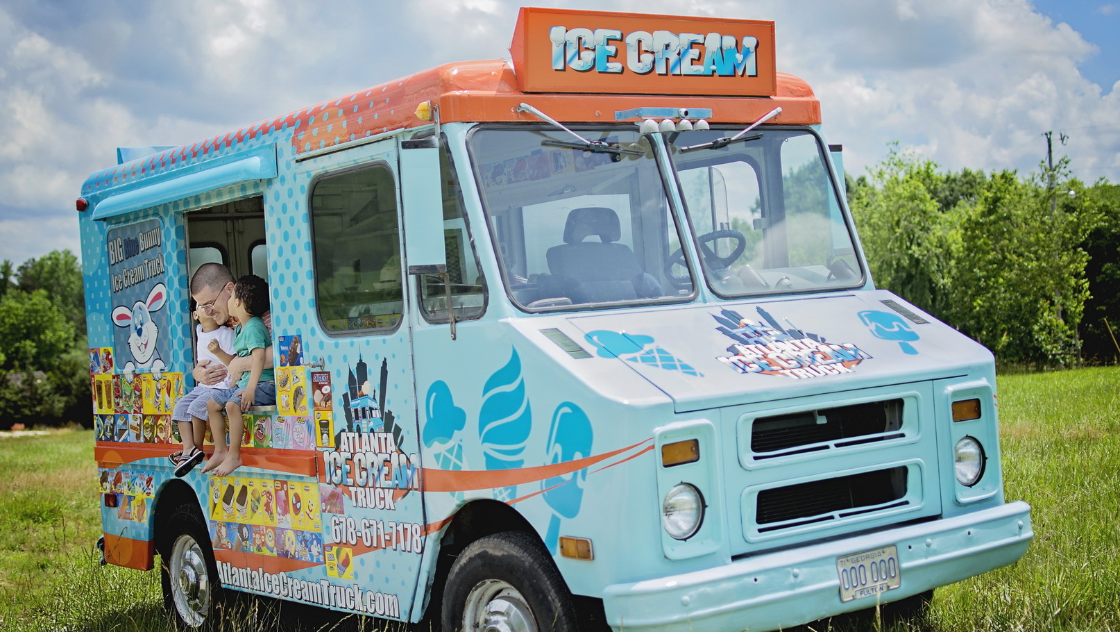 Big Blue Bunny vintage ice cream truck serving N. Fulton & E. Cobb